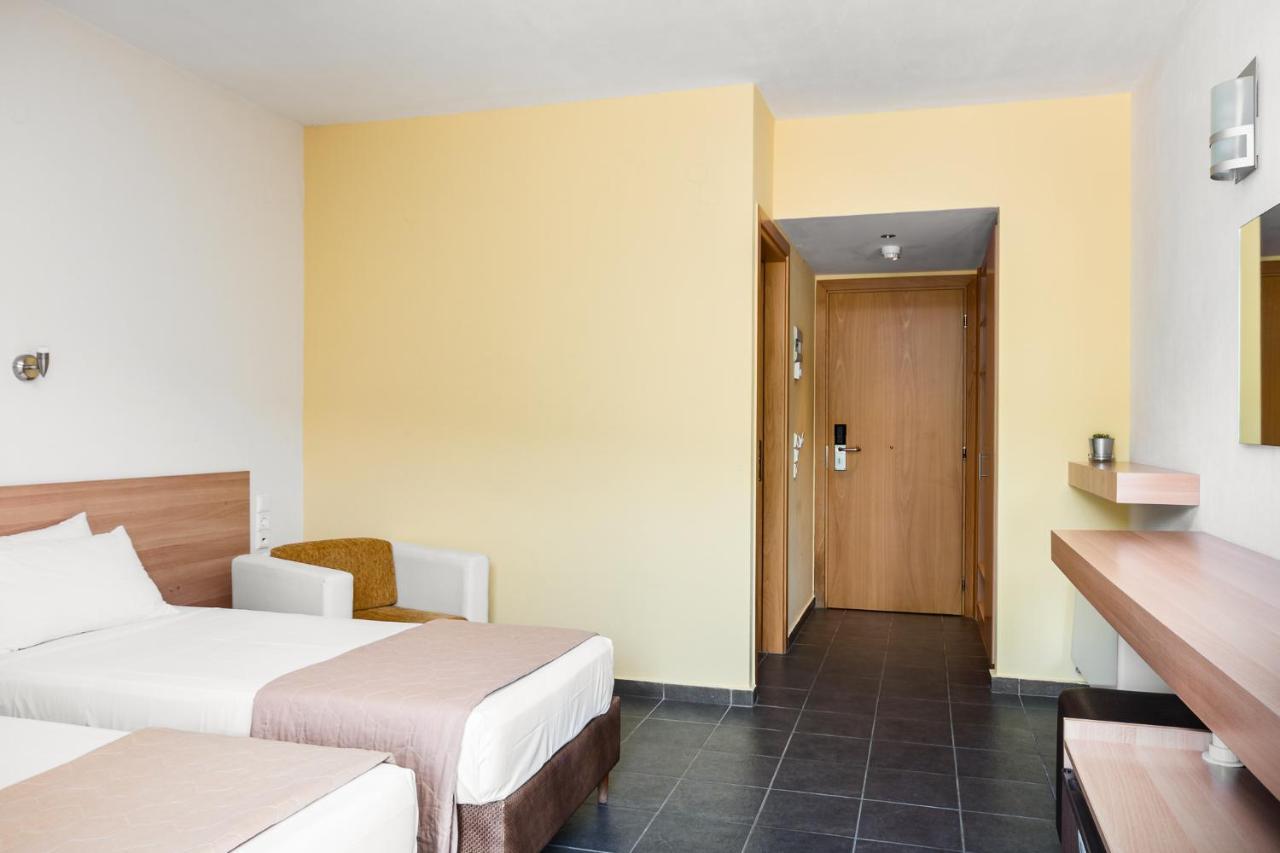 Gefiri Plakas Hotel, Tzoumerka Экстерьер фото