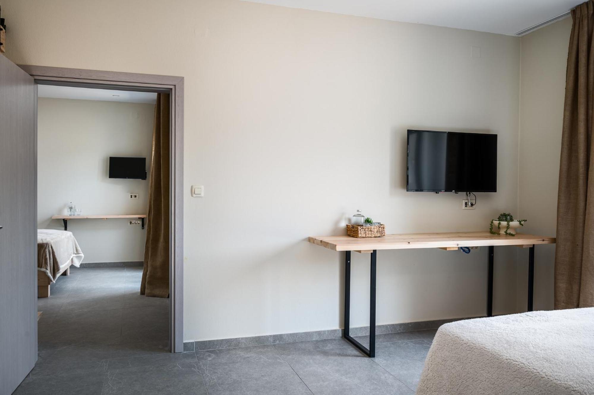 Gefiri Plakas Hotel, Tzoumerka Экстерьер фото